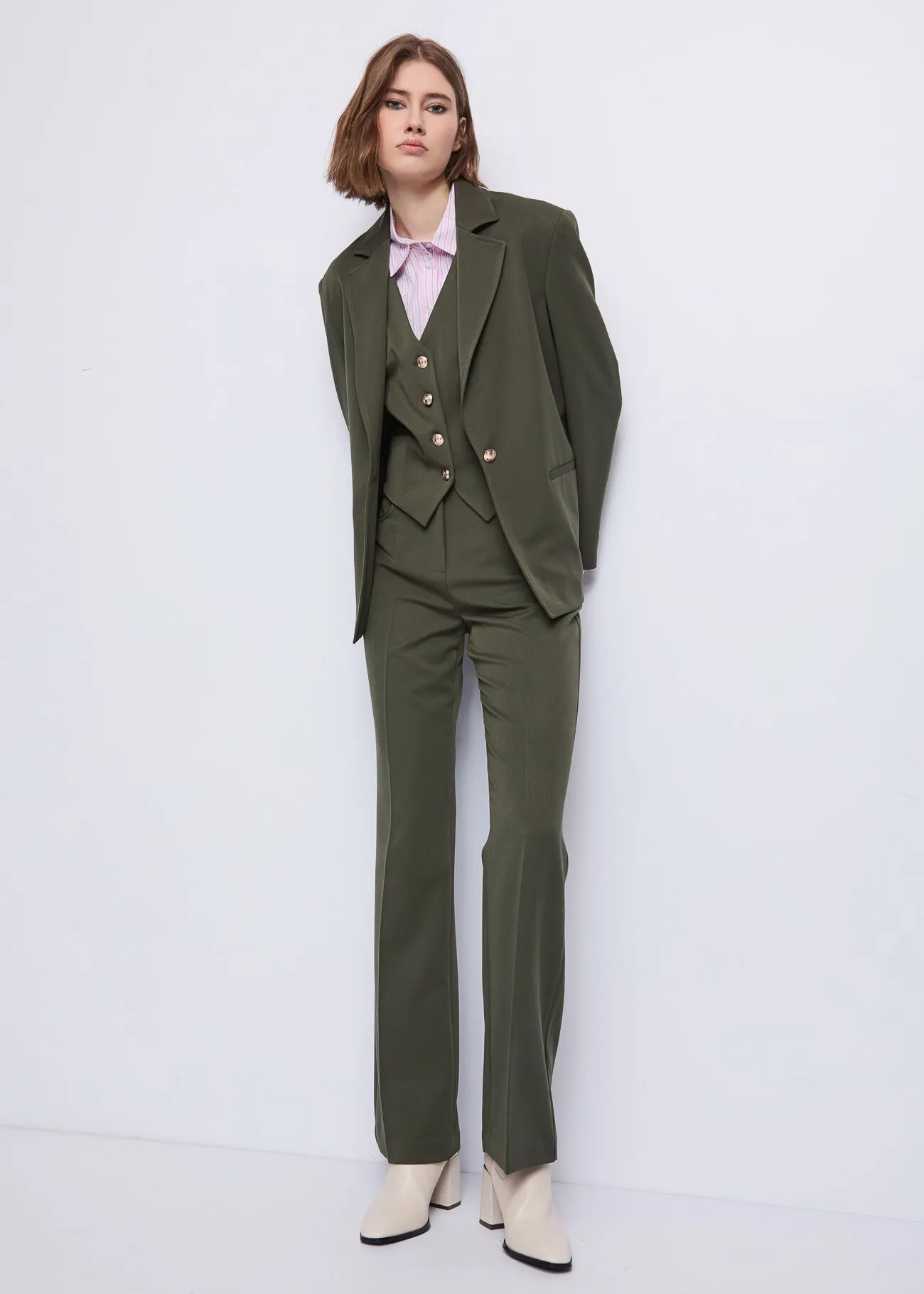 Панталон olive