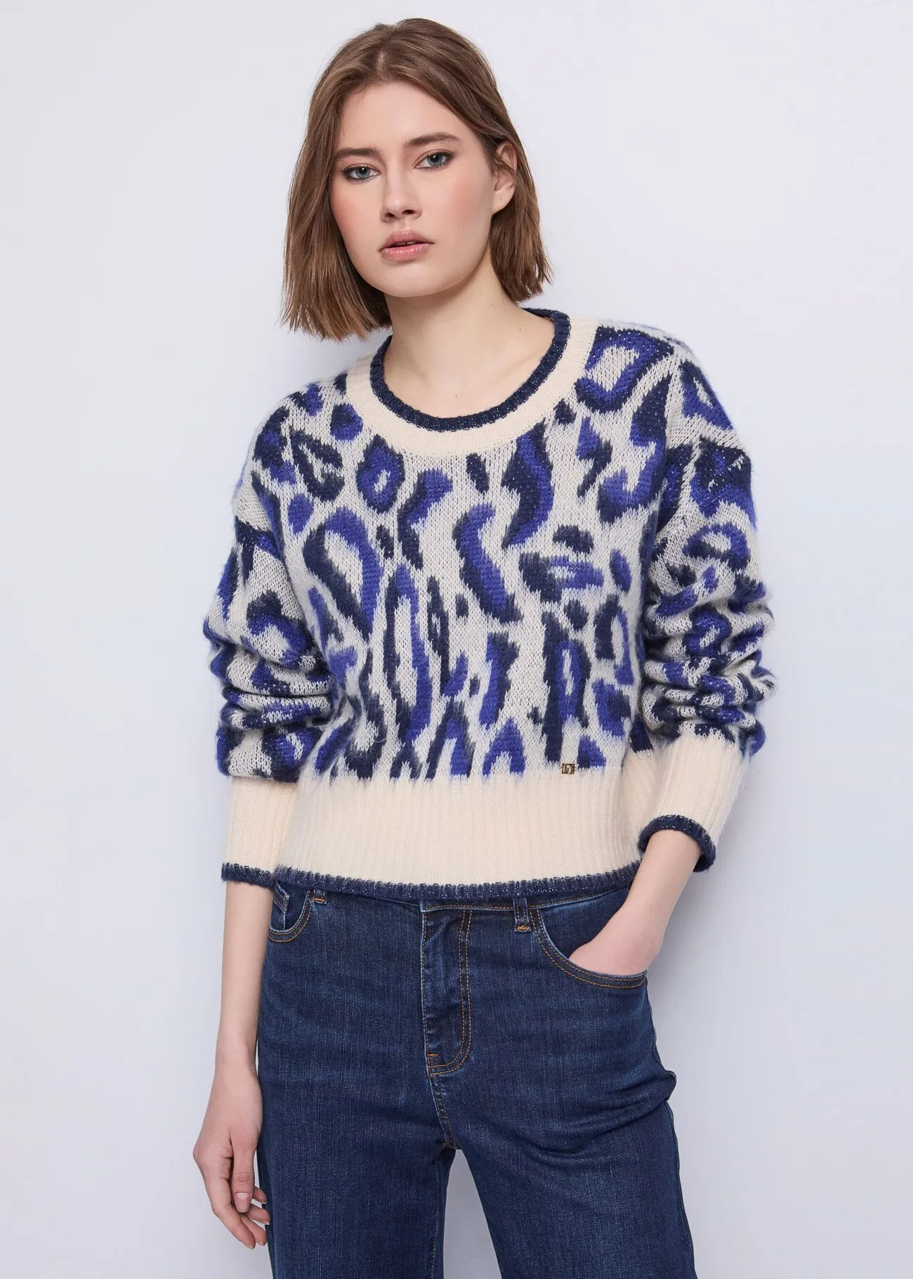 Пуловер с животински принт