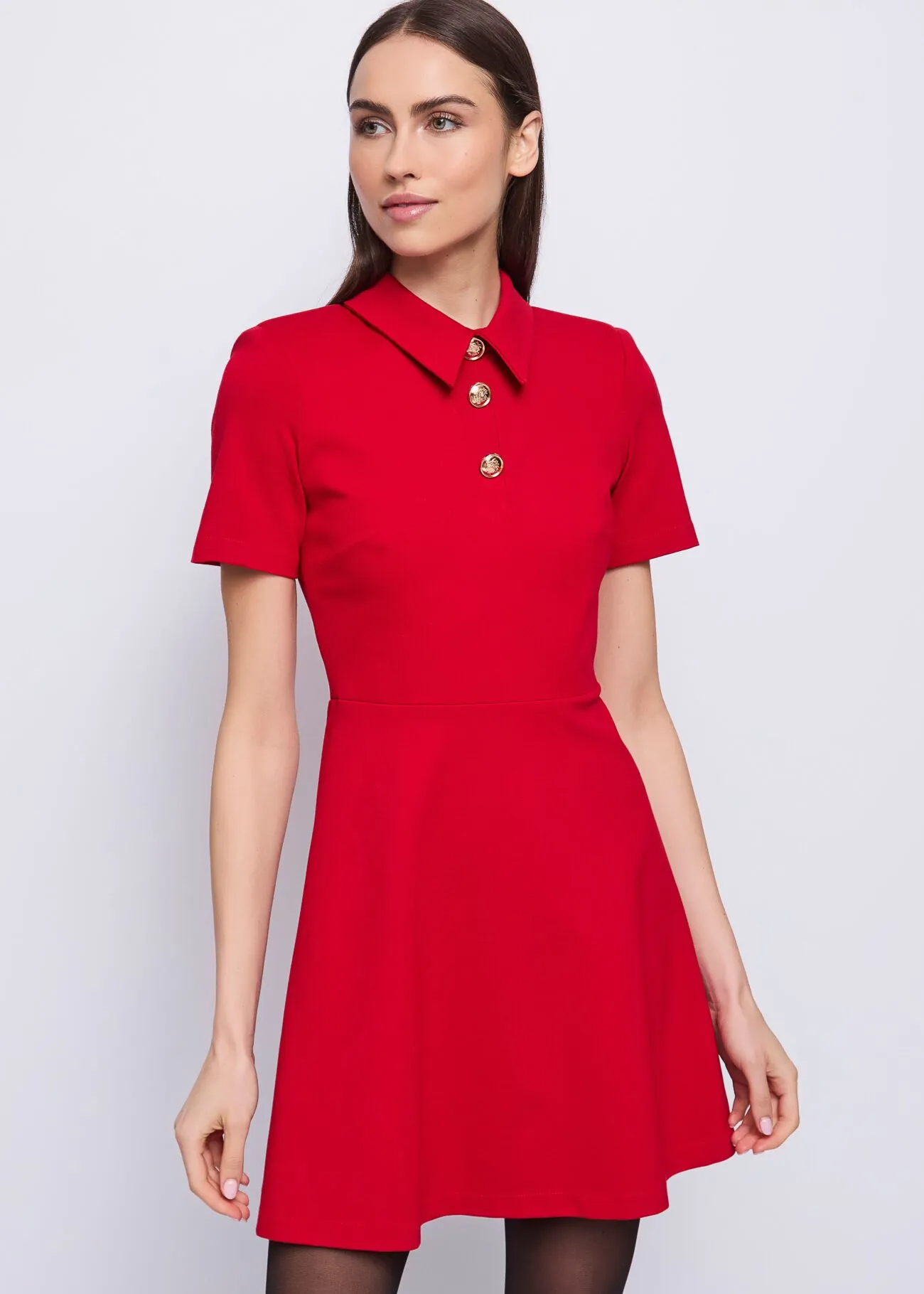 Рокля с яка