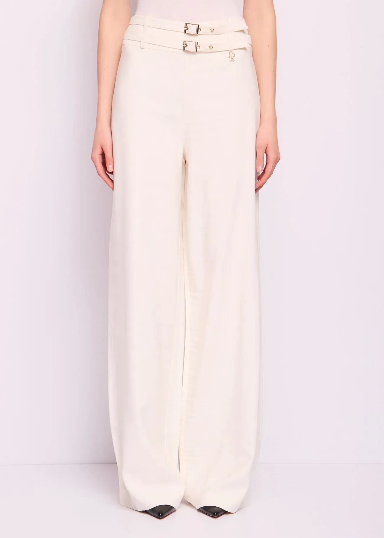 Панталон с широк крачол