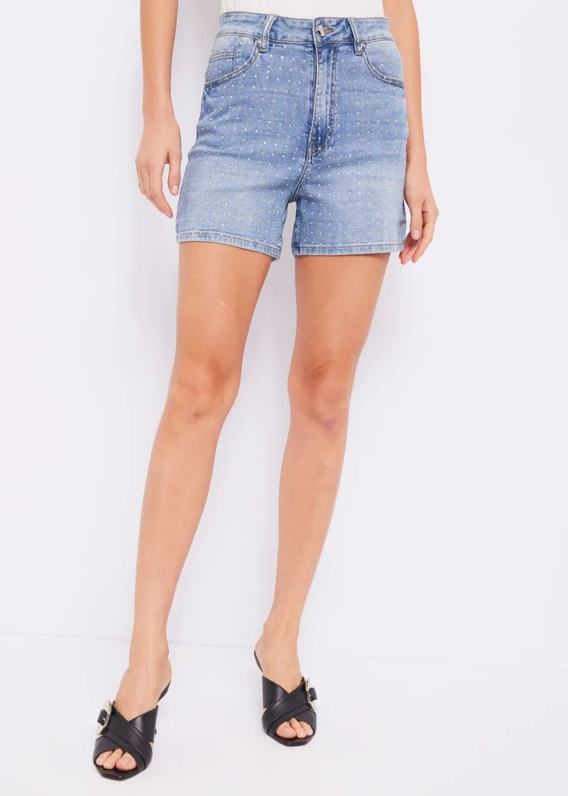 Дънки с камъчета