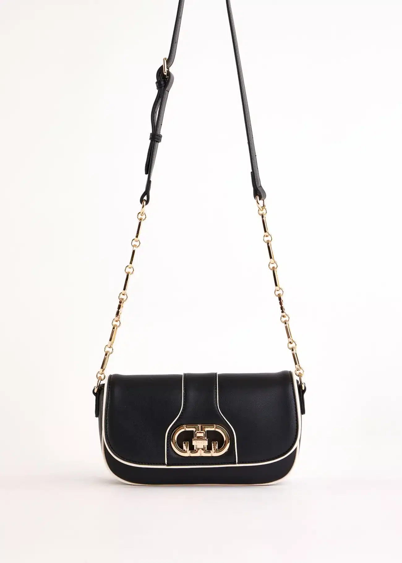 Чанта с бял кант