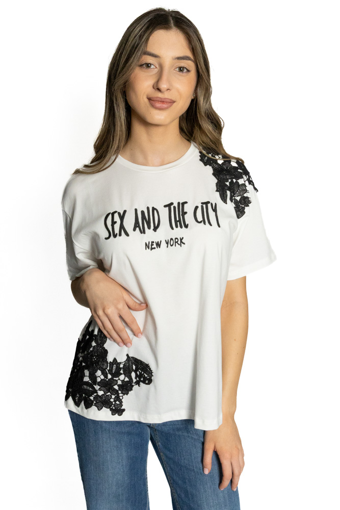 Тениска с надпис