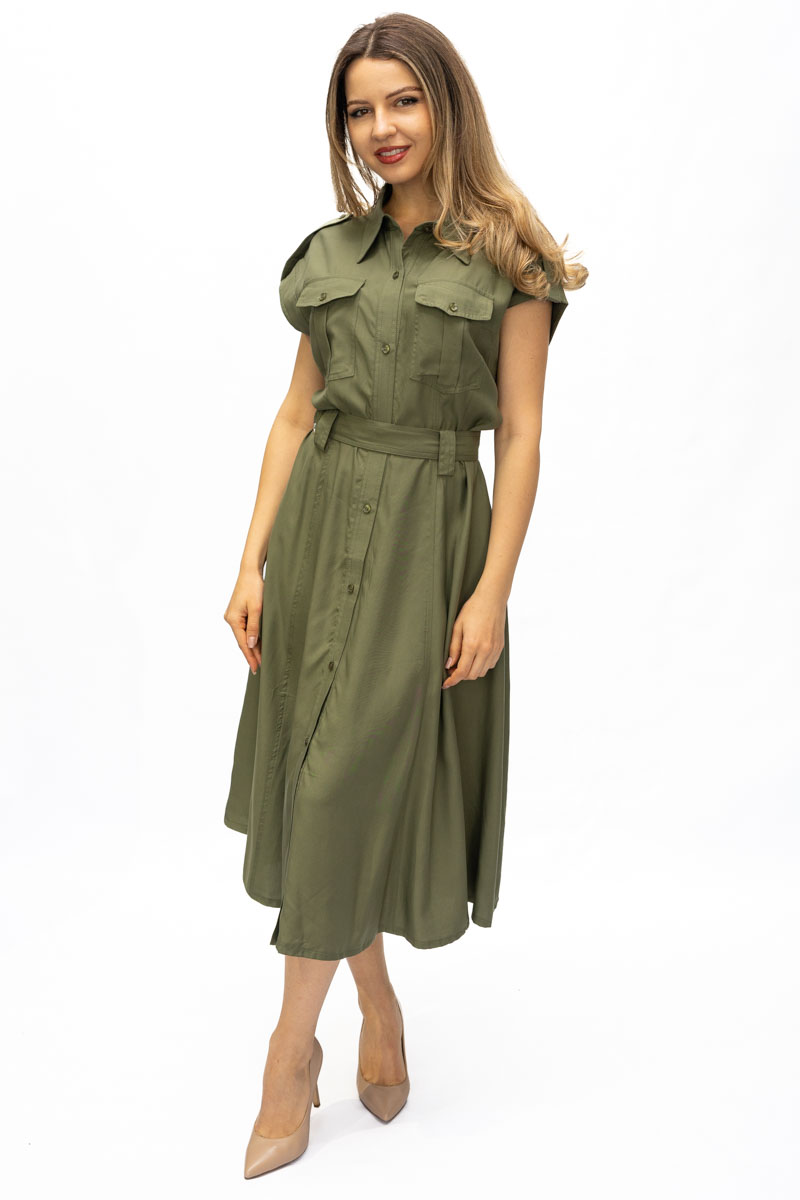 Рокля под коляно